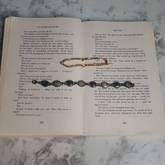 Green Stone and 14KGP Bracelet Bundle - Picture 1 of 10